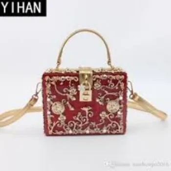fancy designer bag16-1723095-66426.webp